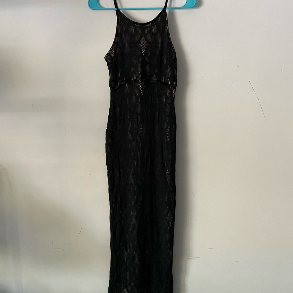 Bebe moda Spaghetti strapped maxi dress. Ladies size M